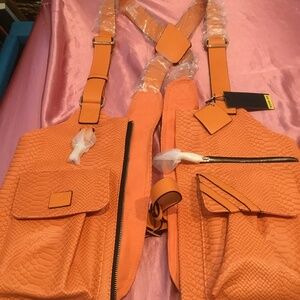 Tote and carry vest size large orange